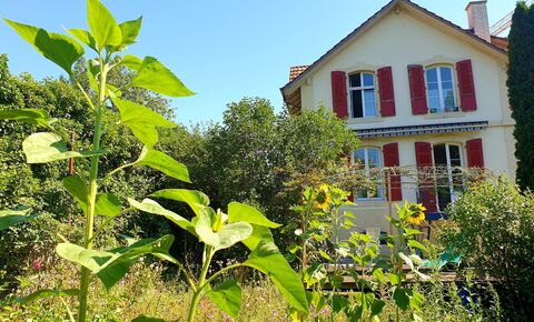 Detached house with 6 rooms - 145 m2