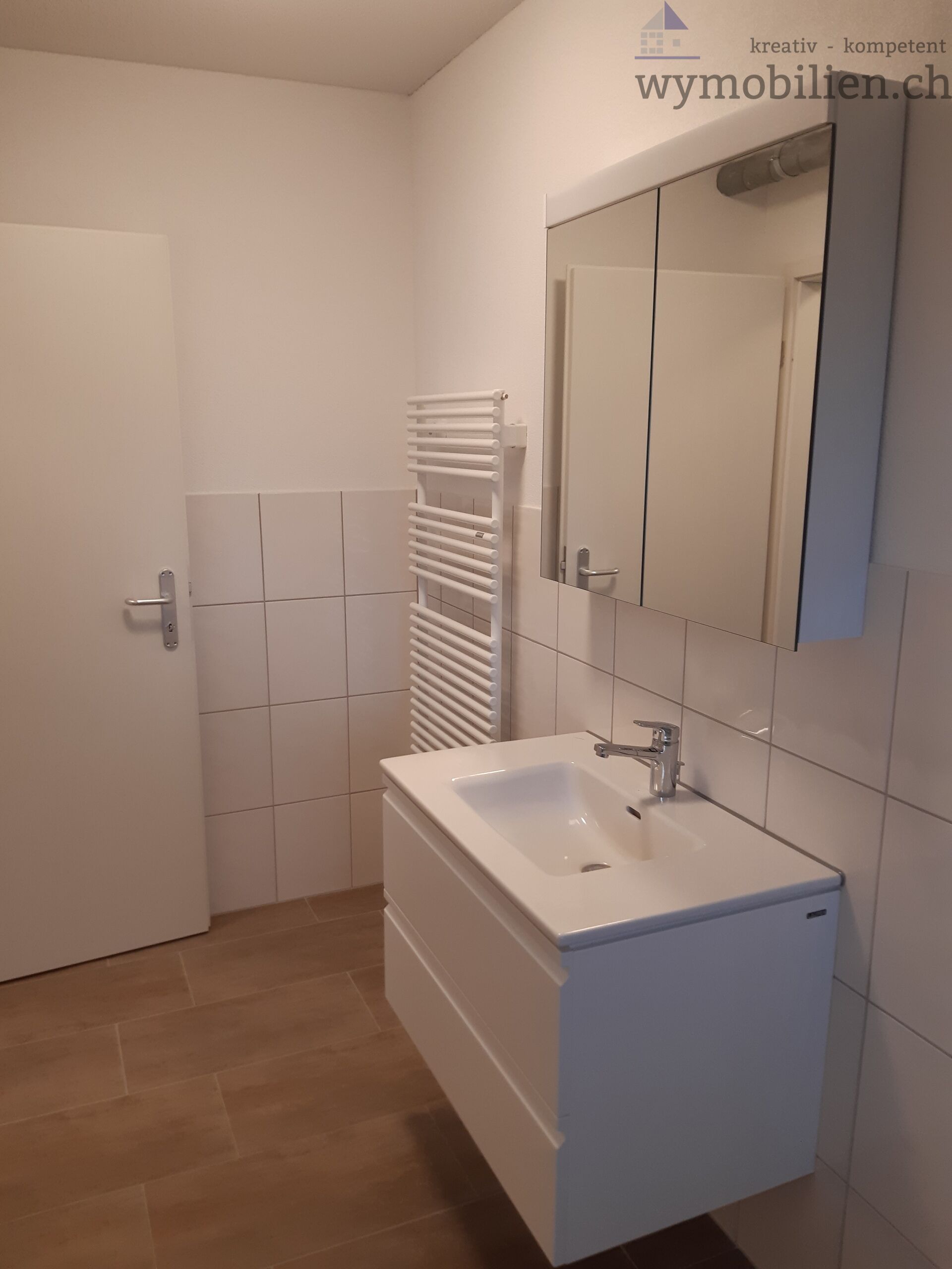 Bad Wohnung 4.5 