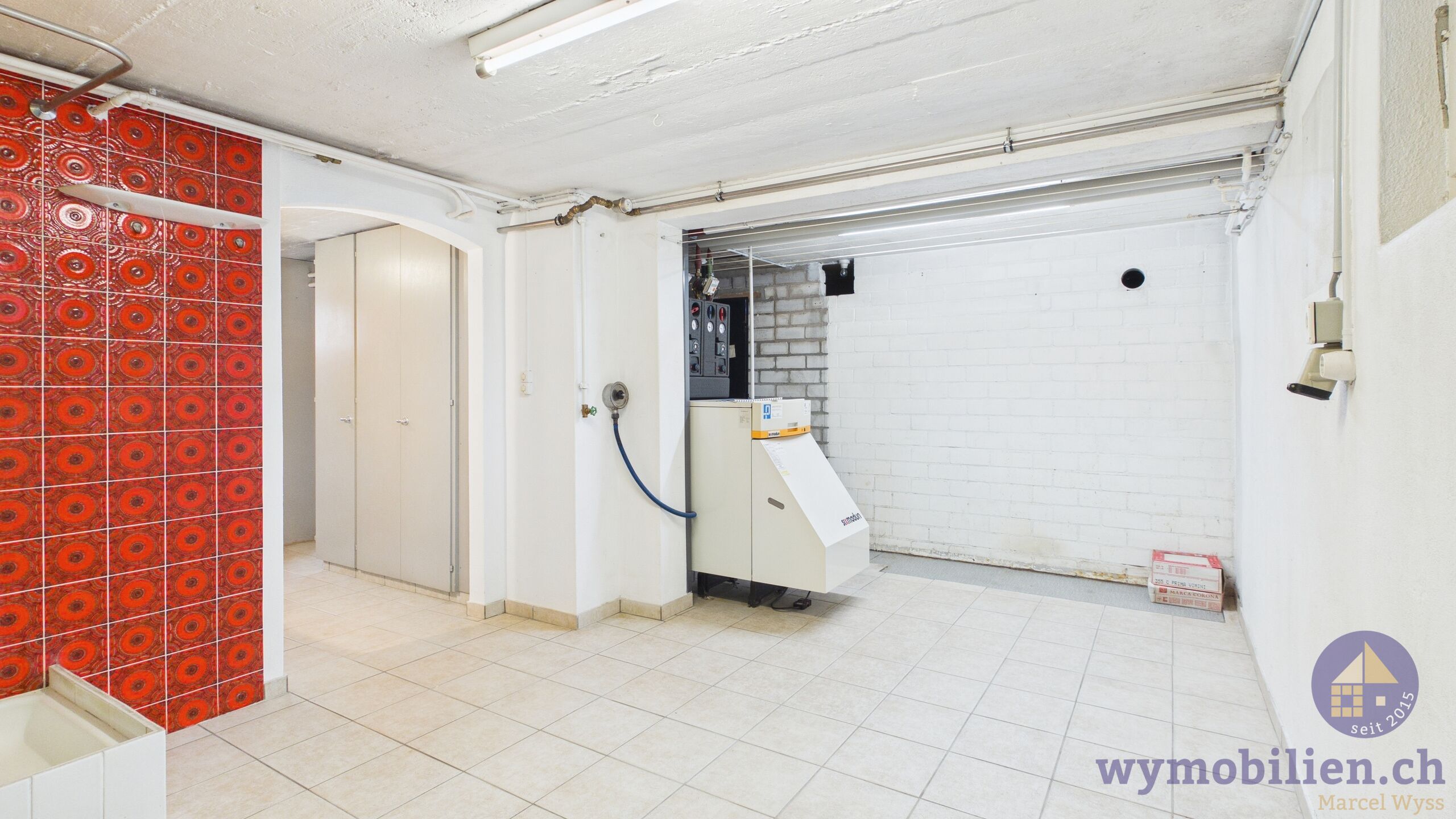 Keller mit Dusche / Heizung UG 