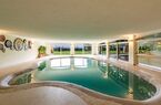 Grosse und elegante Villa mit Dependance und mit wunderbarer Seesicht