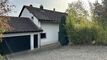 Liegenschaft mit Aussicht, Einliegerwohnung und Pferdestall