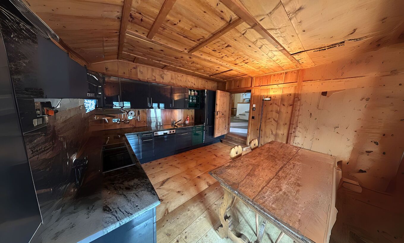 Charmante 3.5 Zimmer Ferienwohnung im Engadinerhaus