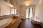 Herrliche Villa mit schönem Swimmingpool in exklusiver Wohngegend