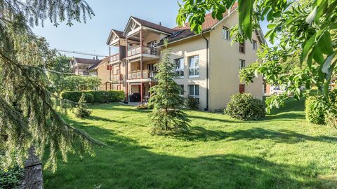Zuoberst wohnen, mit Blick auf das Schloss Laupen!