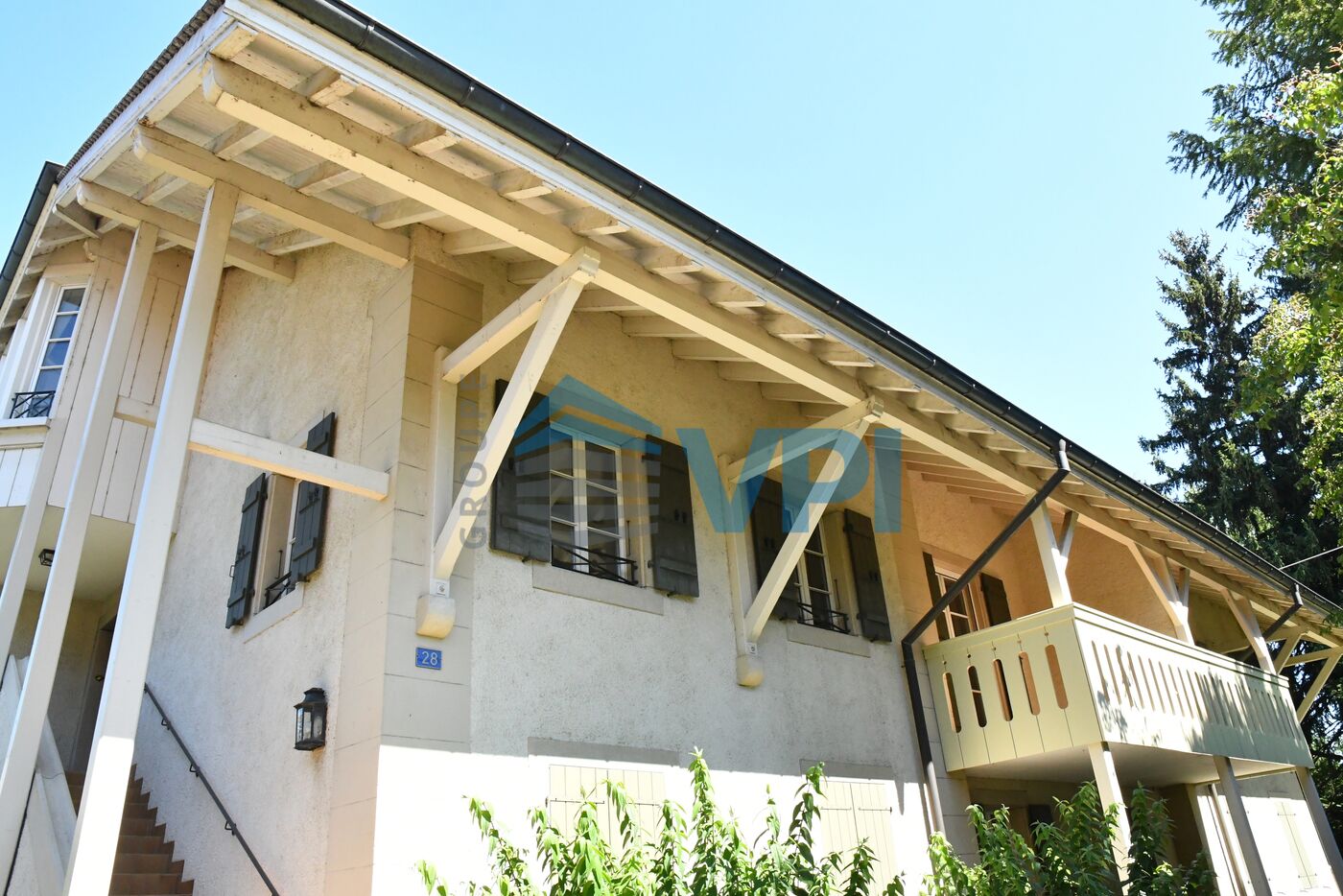 Charmant et atypique logement de 8 pièces duplex à Genthod-Bellevue