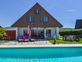 Charmante maison avec piscine 
et magnifique vue sur le Jura