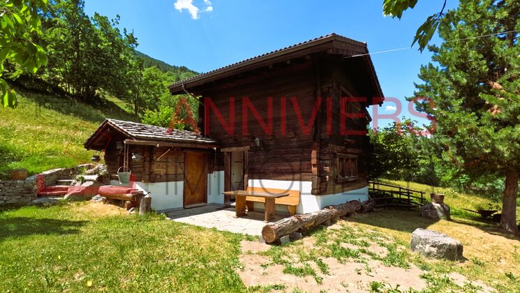 Chalet de caractère au cœur du Val d’Anniviers Chalet de caractère au cœur du Val d’Anniviers