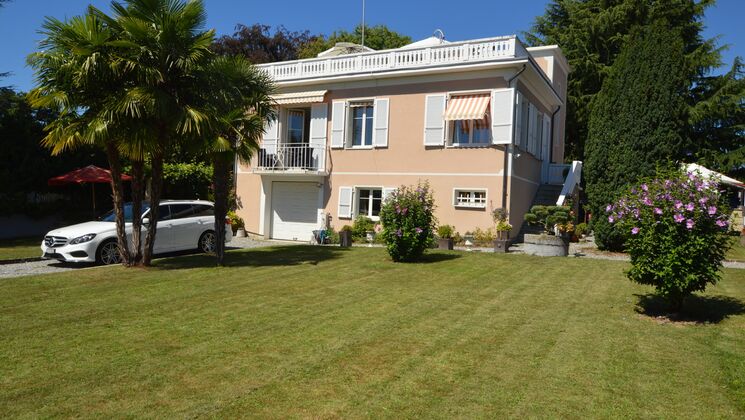 Rare! - Beautiful Detached House - Quiet - Near the Lake - Flat Garden