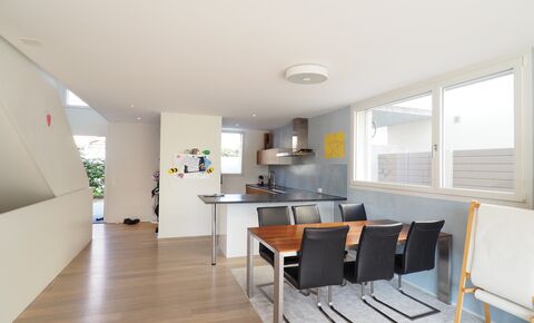 Modern 5.5-room corner row house