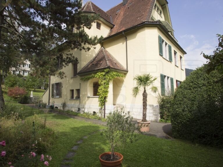 Appartement attique de 3.5 pièces