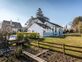 Maison individuelle avec grand jardin et piscine