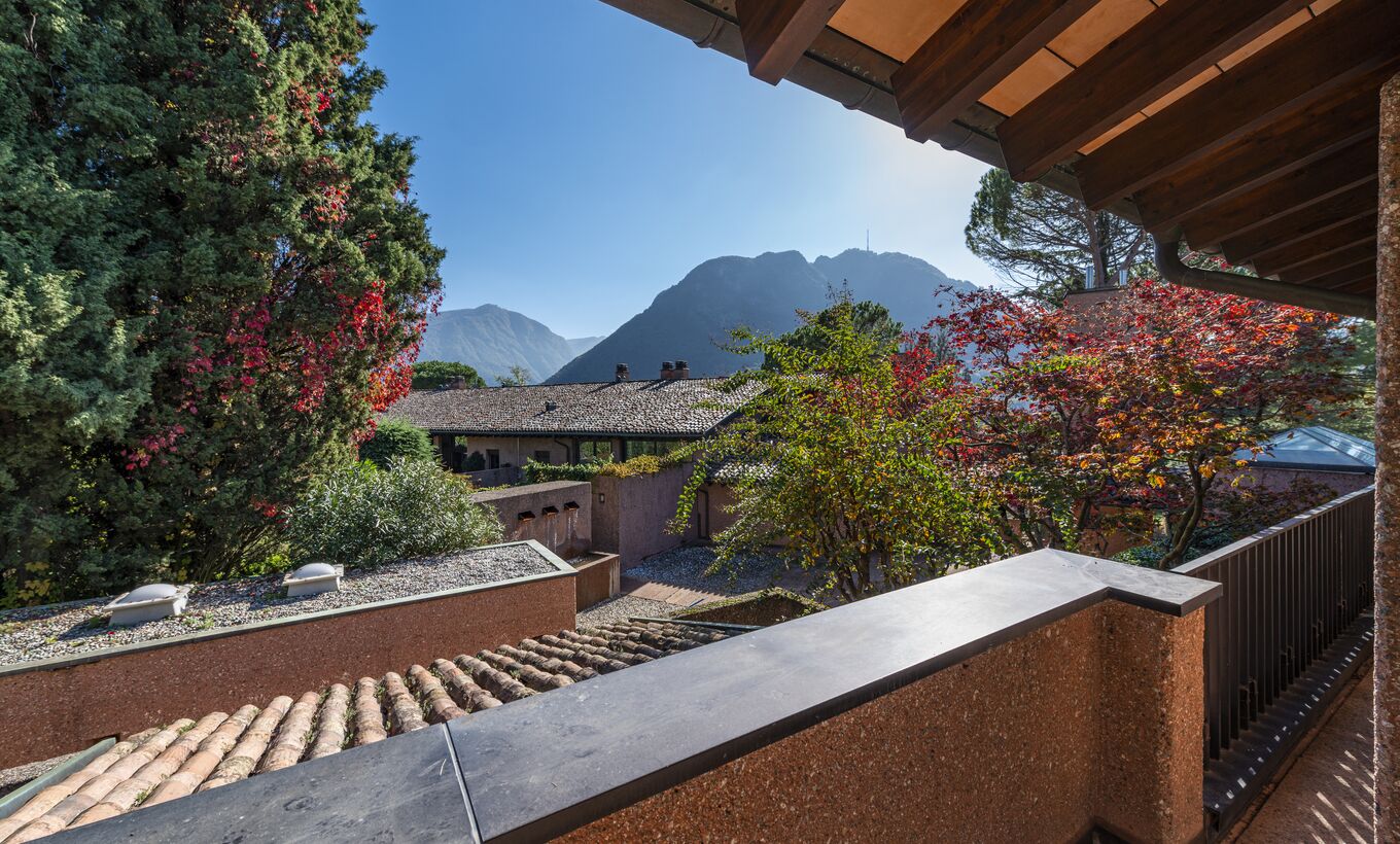 Villa in the prestigious Conventino Residence - Collina d'Oro