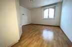 Bel appartement de 2½ pièces avec jardin et terrasse privatifs