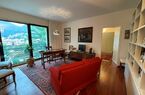 Elegant and bright 6.5-room duplex apartment in exclusive area