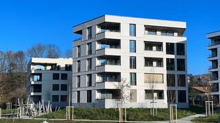 SPACIEUX APPARTEMENT RECENT DE 4½ PIECES