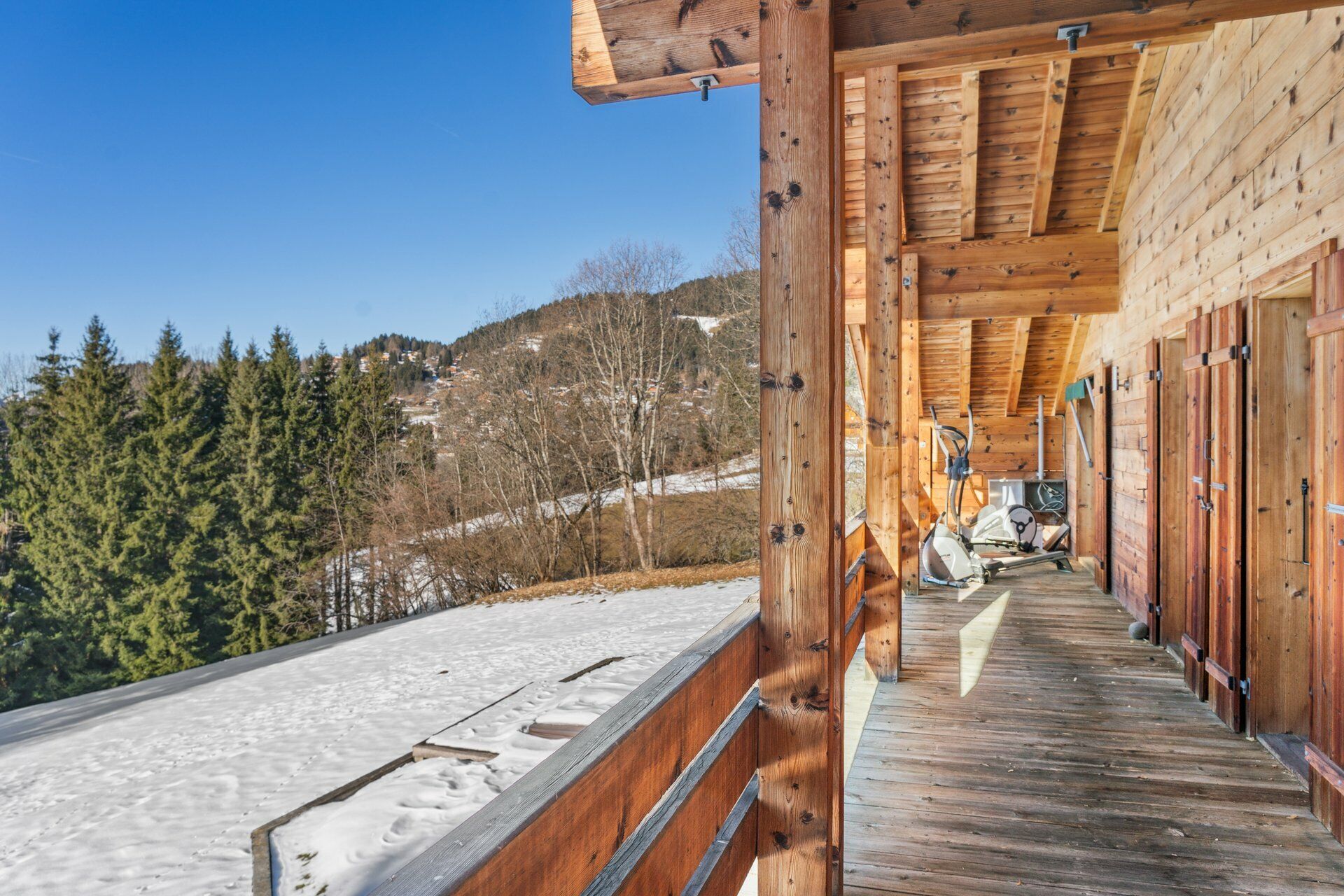 Balkon 1