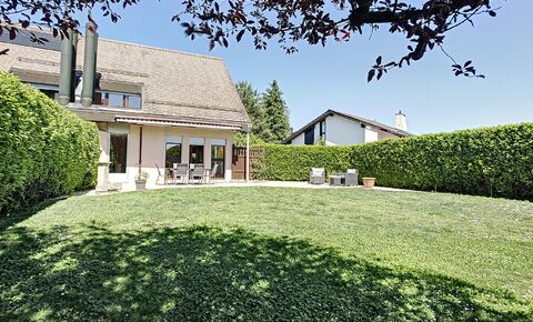 Vente confidentielle réalisée par nos soins: Villa jumelle rénovée