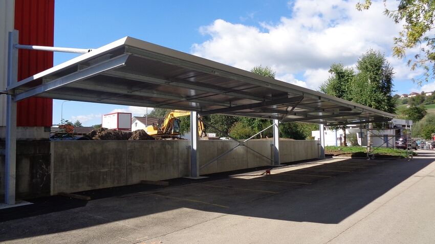 Covered parking space
