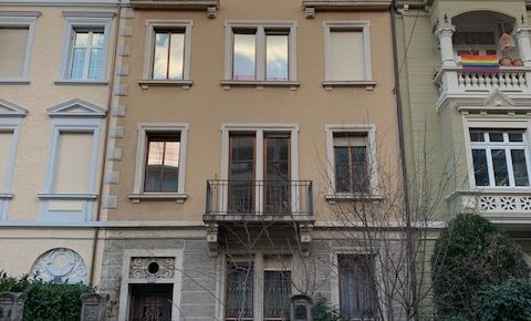 Beautiful 3.5 room apartment in Art Nouveau building with elevator