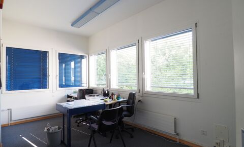 Office CH-4123 Allschwil, Herrenweg 60