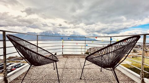 Splendid Duplex 4.5 rooms with panoramic view of Lake Leman