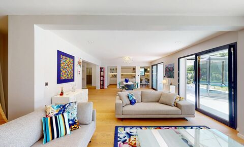 Villa meublée de 262 m² – Prévessin-Moëns – Proche frontière Genevoise