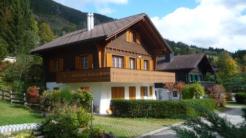 sehr gepflegte 4.5 Zimmer Maisonette-Wohnung in Sörenberg an Top Lage