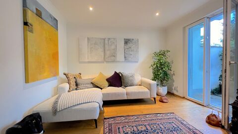 Schönes Reiheneinfamilienhaus mit Garten