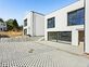 Construction moderne aux portes de Fribourg
