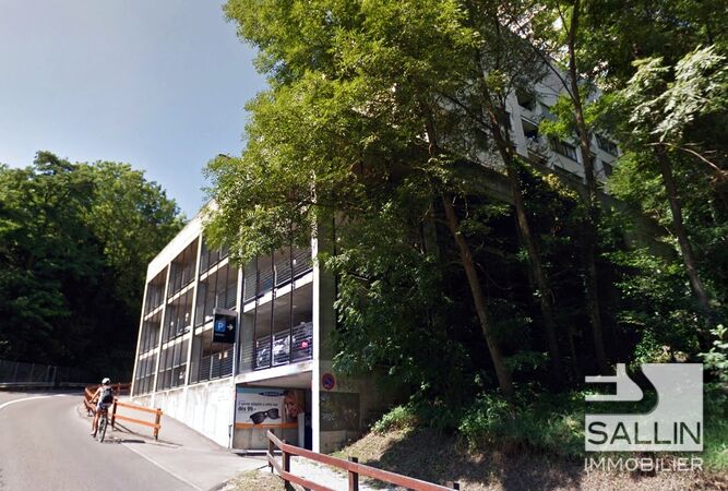 Tiefgaragenplatz CH-1700 Fribourg, Rte Neuve 15