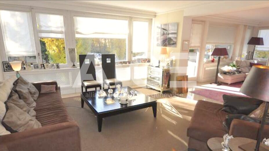 Superb 6 room apartment in Robert-de-Traz