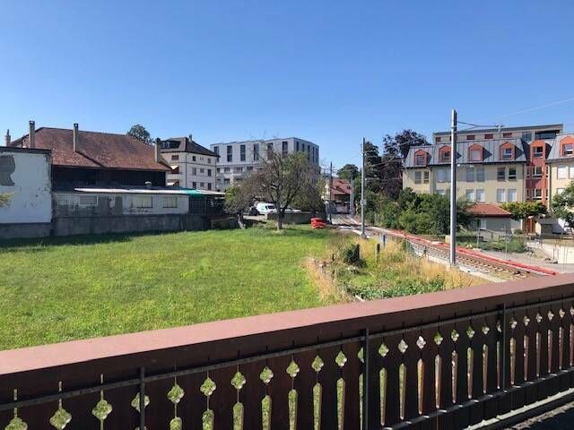 Maison contiguë au centre de Bulle à rénover !