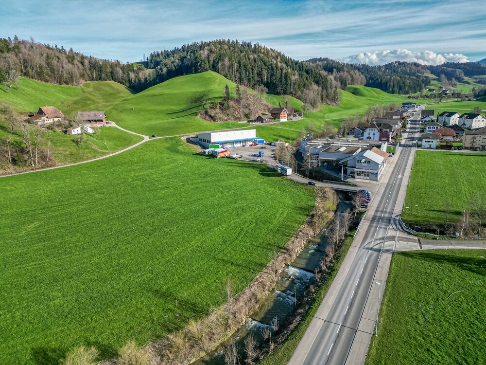 Gewerbegrundstück an zentraler Lage in Hofstatt