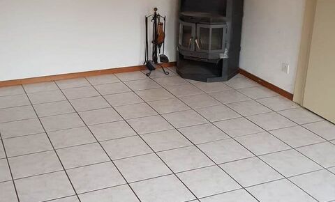 A LOUER à CHABLES
Appartement 4 pces en duplex