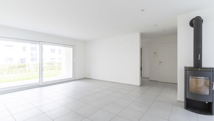 4.5 Zimmerwohnung im EG und inkl. 1 Einstellhallenplatz