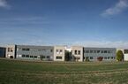 Surface administrative d'env. 270 m² 
avec 3 pl. ext. et 2 pl. int.