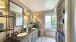 Exceptional classic-style house in perfect condition