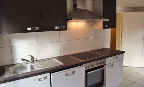 Apartment composed of 3.5 rooms - 70 m2 with access to the garden