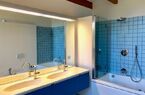 Konfortable und grosszügige moderne Villa in malerischer Lage