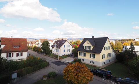 Renovated 3.5 room apartment with balcony and parking space