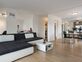 Appartement récent de 4.5 pièces au 2ème étage
aux portes de la ville