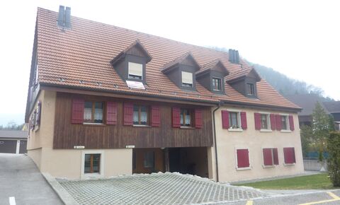 Nice 4.5 room apartment in the center of the village!