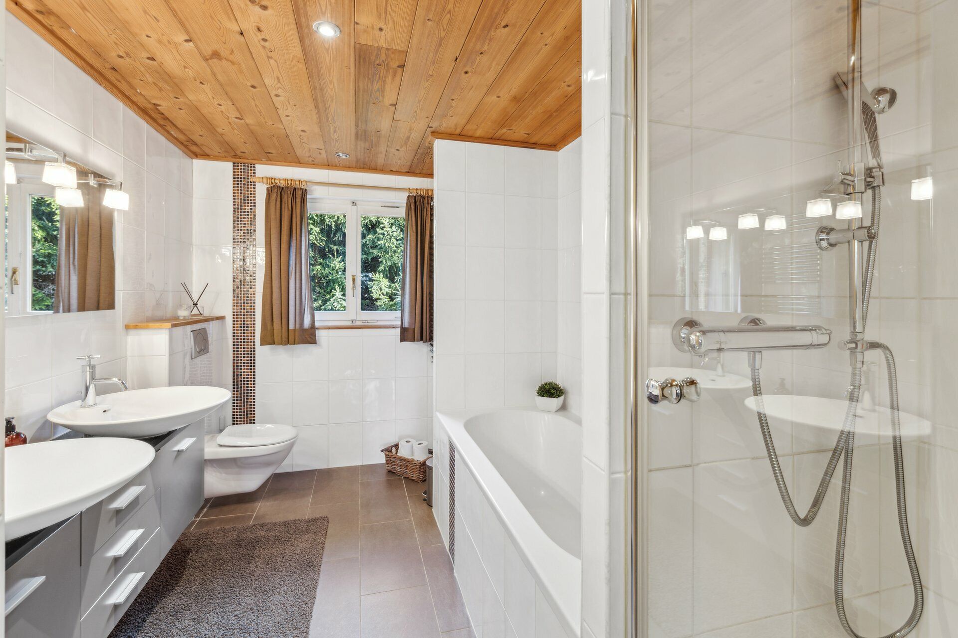 Badezimmer 1. Stock