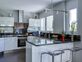 Villa contemporaine située dans un quartier sécurisé