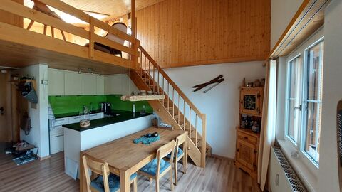 neuwertige 2.5 Zimmer-Ferienwohnung mit Galerie