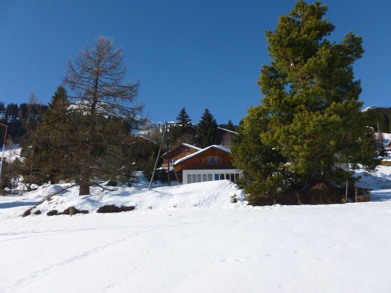 Nice chalet of 4 bedrooms in a quiet neighborhood