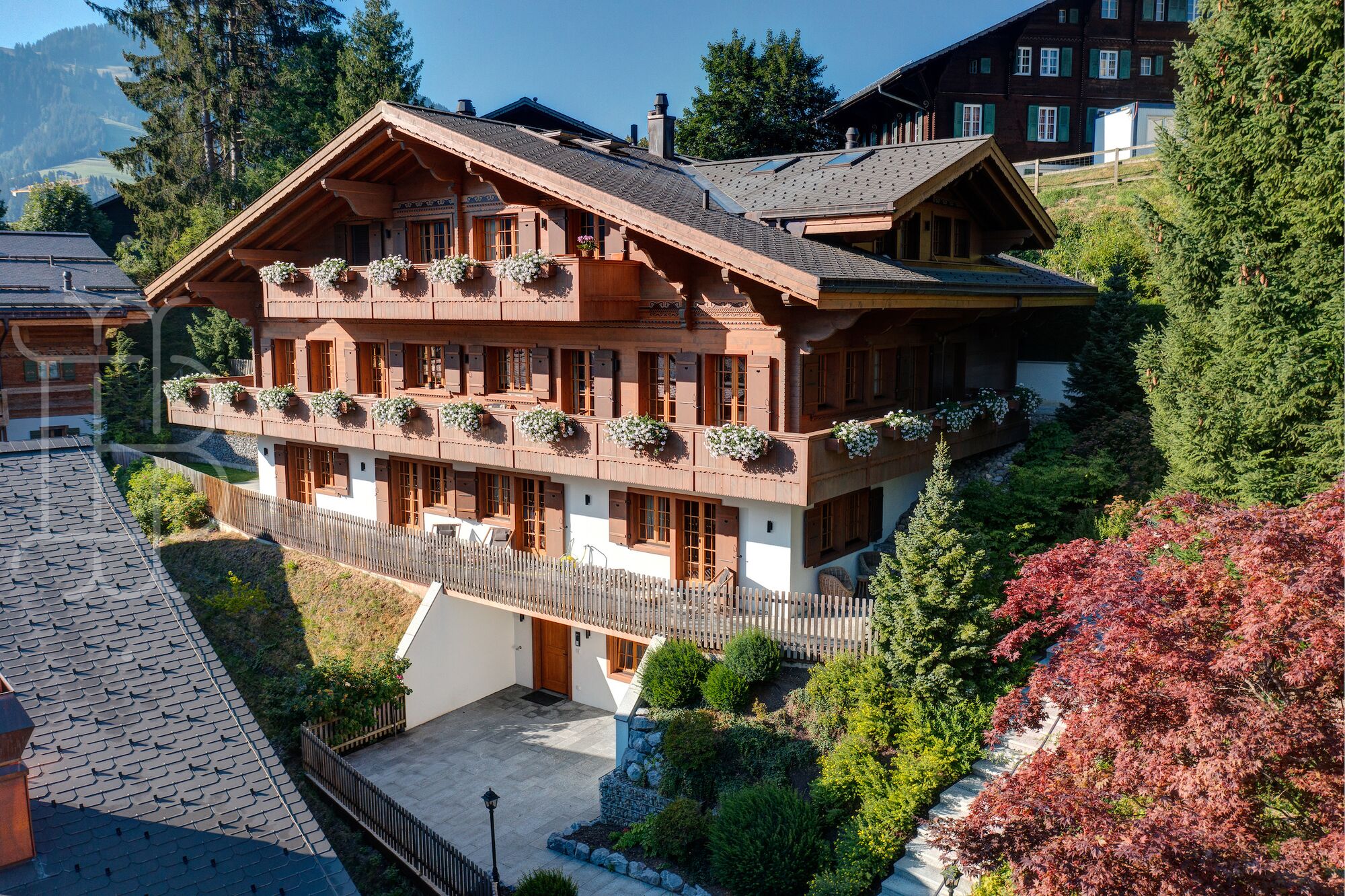 Exterior view 1