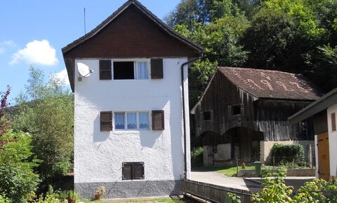 Secondary residence close to Jura nature!