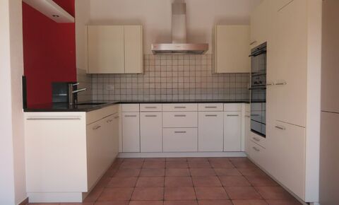 05/02 Condominium apartment CHF 850'000.-