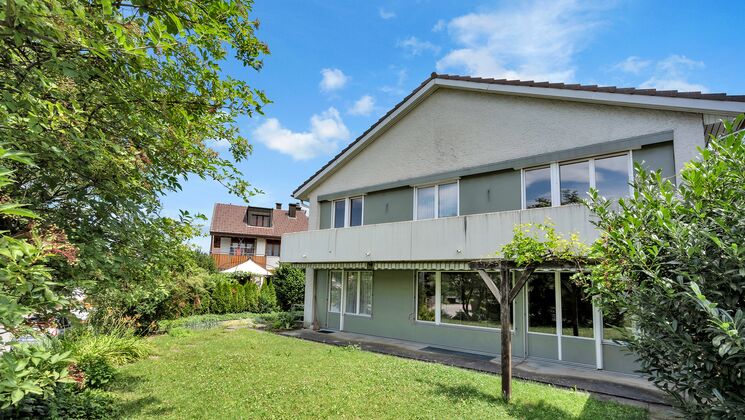 6.5- Zimmer Reiheneckhaus an familienfreundlicher Lage in Belp